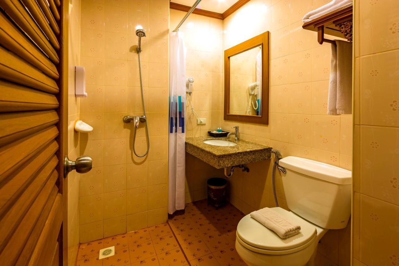 Hotel Patong Heaven Extérieur photo