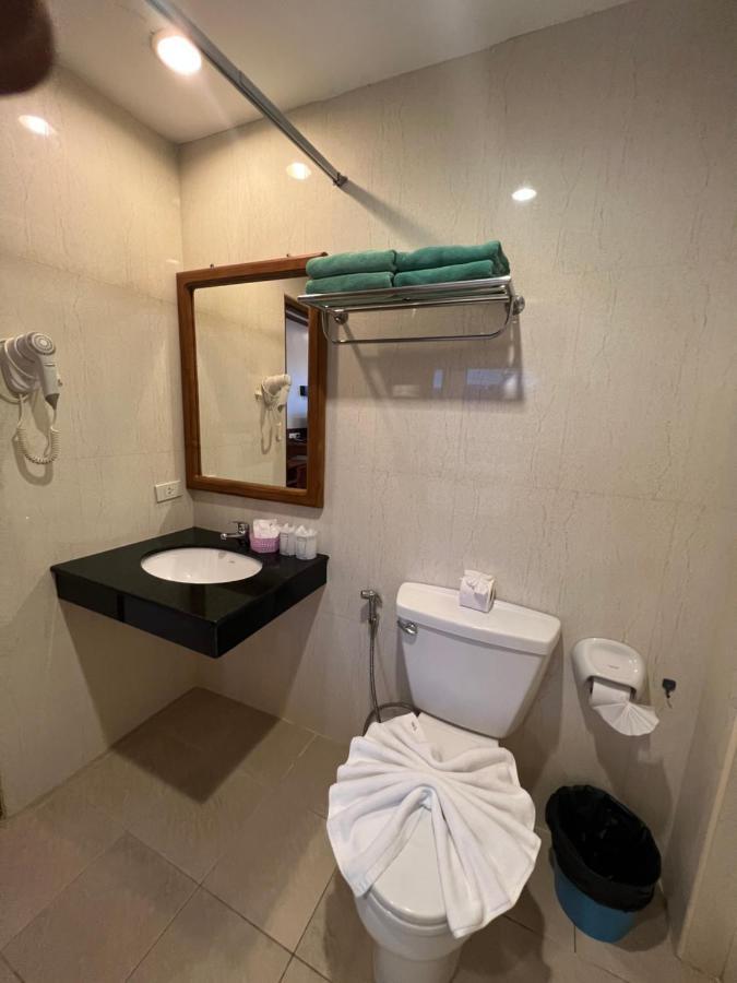 Hotel Patong Heaven Extérieur photo
