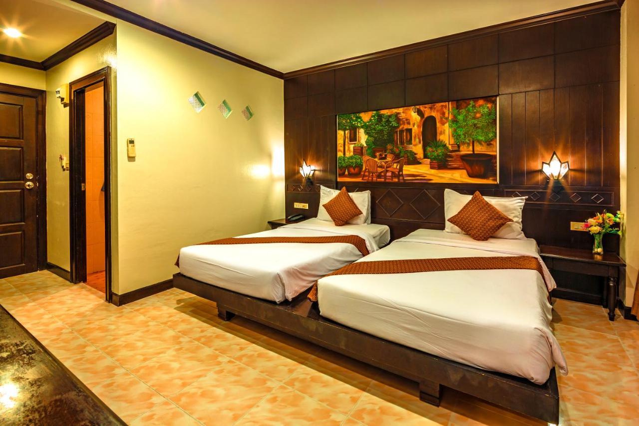 Hotel Patong Heaven Extérieur photo