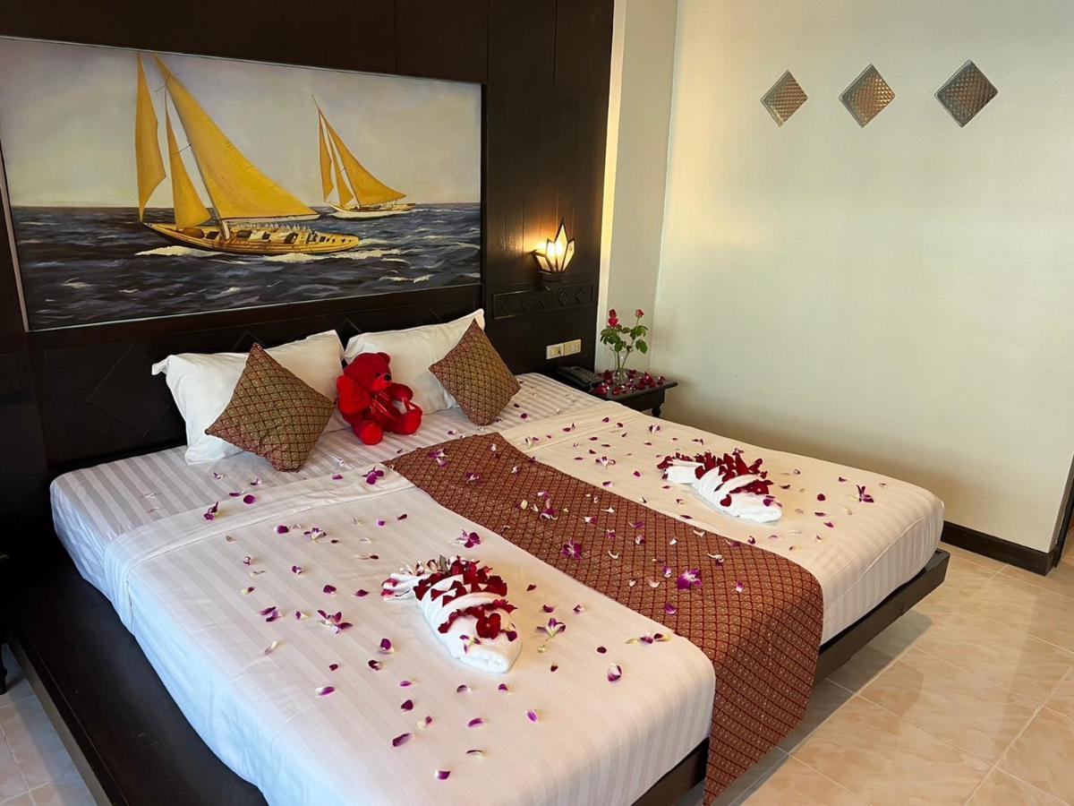 Hotel Patong Heaven Extérieur photo