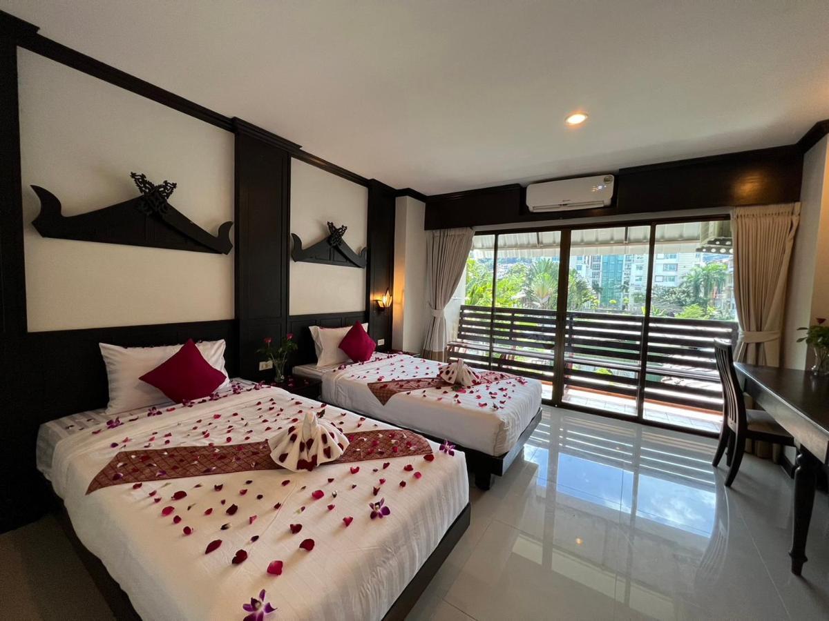 Hotel Patong Heaven Extérieur photo